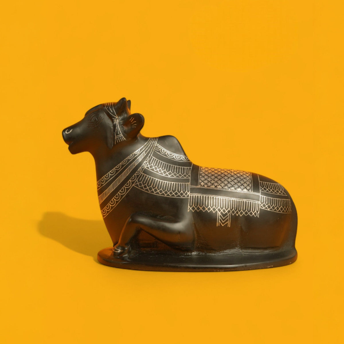 Nandi Bidri Art Sculpture