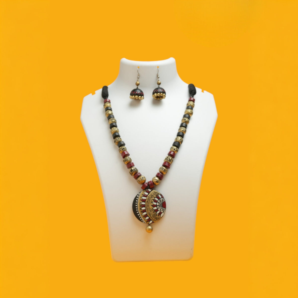 Handcrafted Terracotta Necklace 006