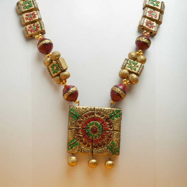 Handcrafted Terracotta Necklace 004